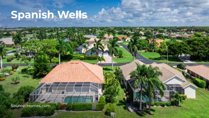 Houses in Spanish Wells, Bonita Springs, FL